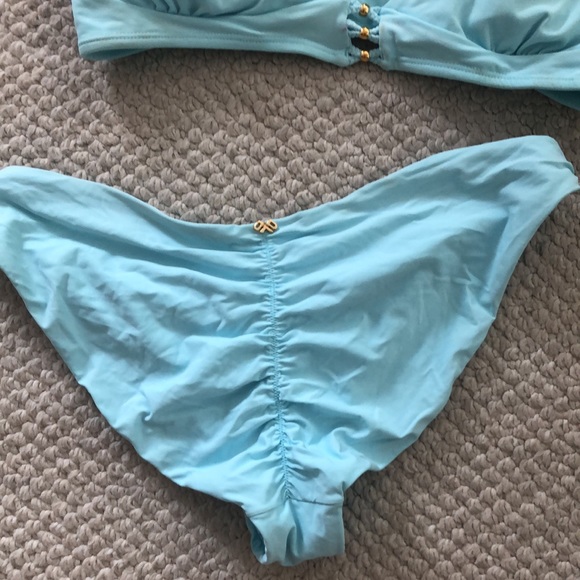 Like New! PILYQ Bikini! - Picture 4 of 10
